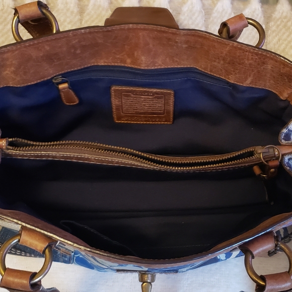 COACH Vintage Patchwork Shoulder Bag in Multicolors - Picture 10 of 12